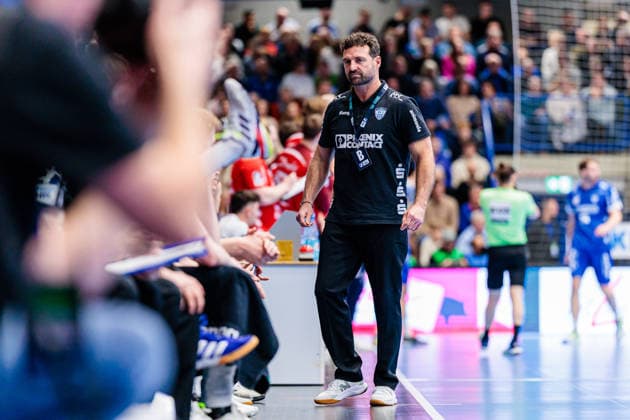 Florian Kehrmann (TBV Lemgo Lippe, Trainer) GER, TBV Lemgo Lippe vs. SG Flensburg-Handewitt, Handball, 1. Bundesliga, 15. Spieltag, Spielzeit 2025 2026, 04.12.2025 GER, TBV Lemgo Lippe vs. SG Flensburg-Handewitt, Handball, 1. Bundesliga, 15. Spieltag, Spielzeit 2025 2026, 04.12.2025 Lemgo Copyright: xEibner-Pressefoto JanxRollingerx EP_JSK
