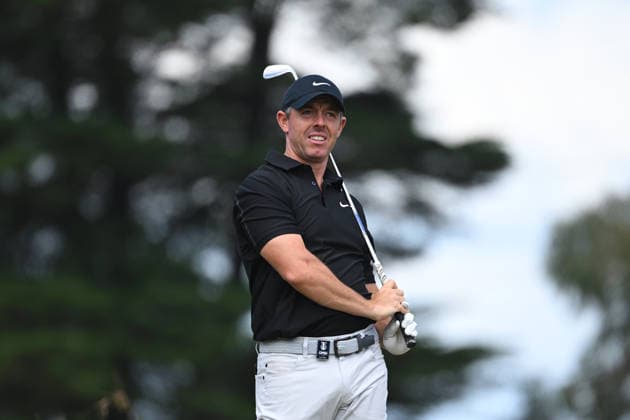 GOLF AUSTRALIAN OPEN, Northern Ireland s Rory McIlroy looks on after playing a shot on the 14th hole in round two of the Australian Open Golf tournament at the Royal Melbourne Golf Club in Melbourne, Friday, December 5, 2025. ( NO ARCHIVING, EDITORIAL USE ONLY MELBOURNE VICTORIA AUSTRALIA  Copyright: xJAMESxROSSx 20251205188481380728