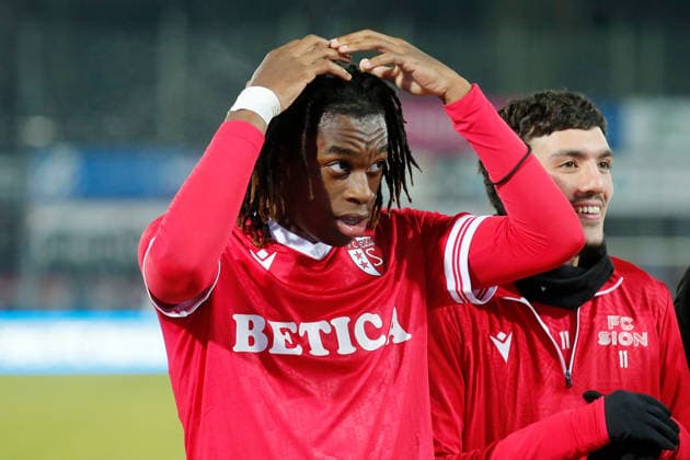 Cup 1 8 Final FC Aarau - FC Sion Schlussjubel Winsley Boteli (FC Sion) 04.12.2025 Stadion Bruegglifeld Aarau, SCHWEIZ, Saison 2025 2026 Herren Fussball Schweizer Cup 1 8 Final FC Aarau - FC Sion Schlussjubel Winsley Boteli (FC Sion)