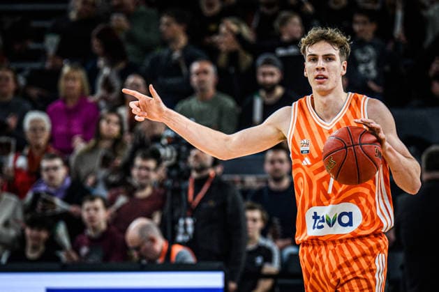Tobias Jensen (ratiopharm ulm) controls the Ball during the Basketball Eurocup match between ratiopharm ulm and Dolomiti Energia Trento at ratiopharm Arena on December 4, 2025 in Neu-Ulm, Germany. (Photo by Harry Langer DeFodi Images)