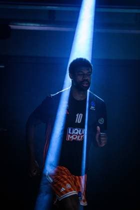 Malik Osborne (ratiopharm ulm) Looks on during the Basketball Eurocup match between ratiopharm ulm and Dolomiti Energia Trento at ratiopharm Arena on December 4, 2025 in Neu-Ulm, Germany. (Photo by Harry Langer DeFodi Images)