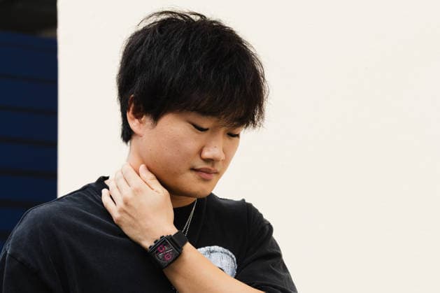 December 5, 2025, Abu Dhabi, Abu Dhabi, United Arab Emirates: 22 YUKI TSUNODA (JPN, Red Bull Racing F1 Team) arriving at the paddock during Free Practice Day (Friday) at the Formula 1 Etihad Airways Abu Dhabi Prix 2025 at the Yas Marina Circuit in Abu Dhabi, United Arab Emirates Abu Dhabi United Arab Emirates - ZUMAr193 20251205_zsp_r193_006 Copyright: xSaraxRuffonix