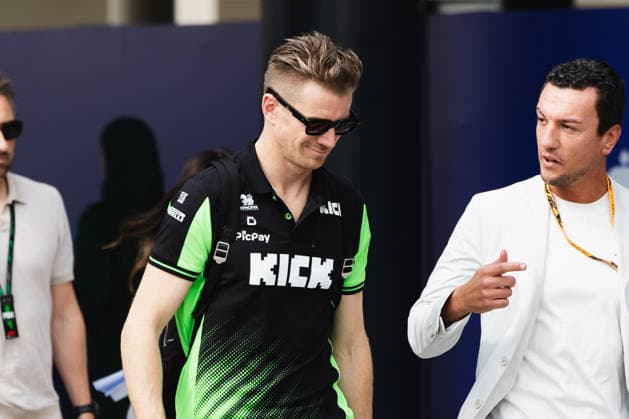 December 5, 2025, Abu Dhabi, Abu Dhabi, United Arab Emirates: 27 NICO HULKENBERG (GER, Stake F1 Team) arriving at the paddock during Free Practice Day (Friday) at the Formula 1 Etihad Airways Abu Dhabi Prix 2025 at the Yas Marina Circuit in Abu Dhabi, United Arab Emirates Abu Dhabi United Arab Emirates - ZUMAr193 20251205_zsp_r193_023 Copyright: xSaraxRuffonix