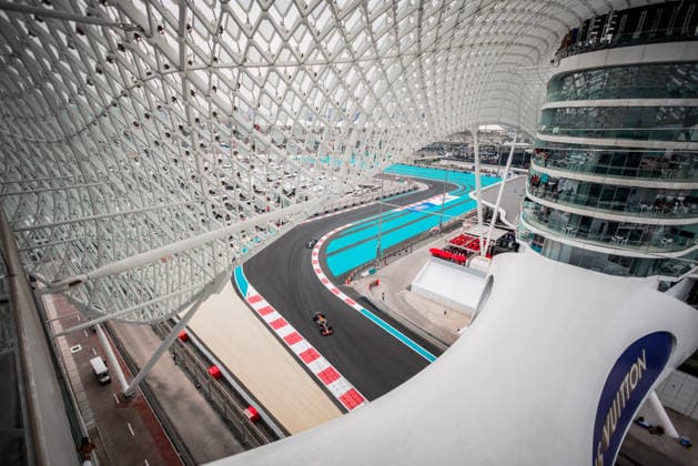 Formula 1 Etihad Airways Abu Dhabi Grand Prix 2025 Alexis Perrin OVERTAKE MAXPPP - Abu Dhabi 05 12 2025 36 LINDBLAD Arvid (gbr), Visa Cash App RB, action at the Formula 1 Etihad Airways Abu Dhabi Grand Prix 2025, the 24th round of the 2025 FIA Formula 1 World Championship, WM, Weltmeisterschaft at Yas Marina Circuit in Abu Dhabi, United Arab Emirates, from 4 to 7 December 2025 Abu Dhabi Yas Marina Circuit United Arab Emirates  Copyright: xOVERTAKE MAXPPPxAlexisxPerrinx OVT202512053669 OVT202512053669