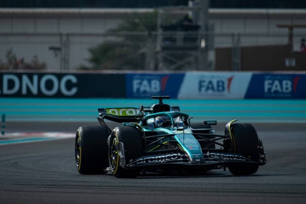 Jak Crawford (Aston Martin Aramco F1 Team, USA, 35) im AMR25, UAE, Formel 1 Weltmeisterschaft, Abu Dhabi Grand Prix, Yas Marina Circuit, Freies Training, 05.12.2025 UAE, Formel 1 Weltmeisterschaft, Abu Dhabi Grand Prix, Yas Marina Circuit, Freies Training, 05.12.2025 Yas Marina Island Copyright: xEibner-Pressefoto Memmlerx EP_MMR