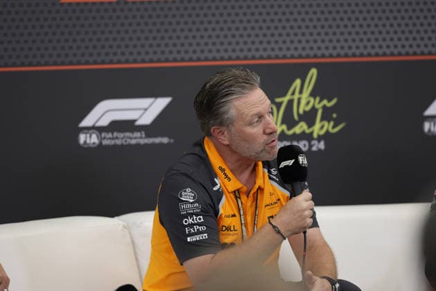 05.12.2025, Yas Marina Circuit, Abu Dhabi, Formula 1 Etihad Airways Abu Dhabi Grand Prix 2025 , im Bild Geschäftsführer Zak Brown (McLaren Formula 1 Team) (Photo by Hasan Bratic DeFodi Images)