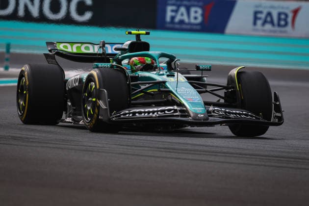 F1 - ABU DHABI GRAND PRIX 2025 34 DRUGOVICH Felipe (bra), Aston Martin F1 Team AMR25, action during the 2025 Formula 1 Abu Dhabi Grand Prix, 24th round of the 2025 FIA Formula One World Championship, WM, Weltmeisterschaft from December 05 to 07, 2025 on the Yas Marina Circuit, in Abu Dhabi, United Arab Emirates - Abu DhabiUnited Arab Emirates  Copyright: xANTONINxVINCENTx