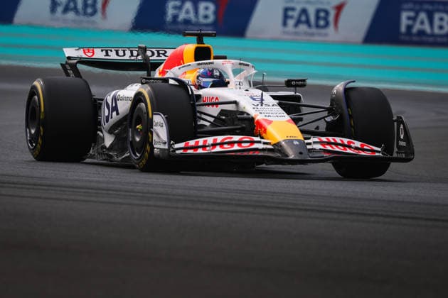 F1 - ABU DHABI GRAND PRIX 2025 06 HADJAR Isack (fra), Visa Cash App RB F1 Team VCARB02, action during the 2025 Formula 1 Abu Dhabi Grand Prix, 24th round of the 2025 FIA Formula One World Championship, WM, Weltmeisterschaft from December 05 to 07, 2025 on the Yas Marina Circuit, in Abu Dhabi, United Arab Emirates - Abu DhabiUnited Arab Emirates  Copyright: xANTONINxVINCENTx
