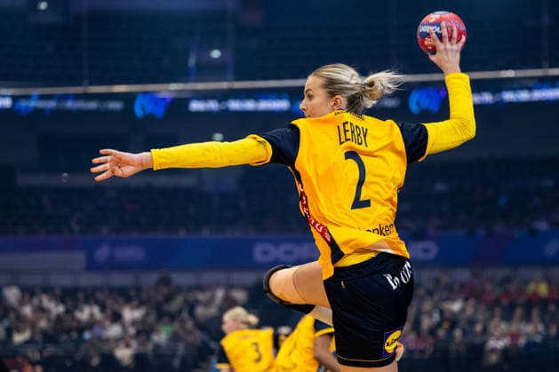 251205 Clara Lerby of Sweden during the 2025 IHF Women™s World Championship, WM, Weltmeisterschaft handball match between Sweden and South Korea on December 5, 2025 in Dortmund. Photo: Emma Wallskog BILDBYRAN COP 320 EW0603 handball handboll handball bbeng vm handball-vm handbolls-vm ihf handball world championship world handball championship 2025 world championship 2025 sverige sweden south korea dam Copyright: EMMAxWALLSKOG BB251205EW096