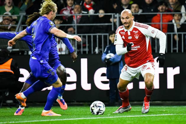 FOOTBALL : Stade Brestois 29 vs AS Monaco - Ligue 1 - JournÃ e 15 - 05 12 2025 Ludovic Ajorque (Stade Brestois) BrestFrance  Copyright: xBaptistexAutissierx