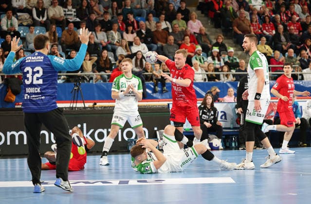 05.12.2025, Deutschland, Bietigheim, Handball 2. Bundesliga, SG BBM Bietigheim vs. HC Oppenweiler Backnang, Till Hermann (BBM)