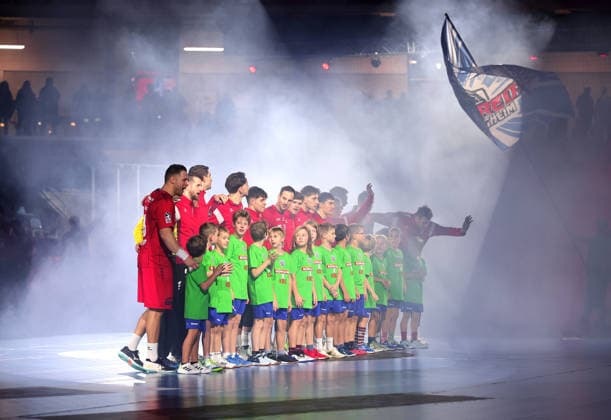 05.12.2025, Deutschland, Bietigheim, Handball 2. Bundesliga, SG BBM Bietigheim vs. HC Oppenweiler Backnang, Mannschaft (BBM)