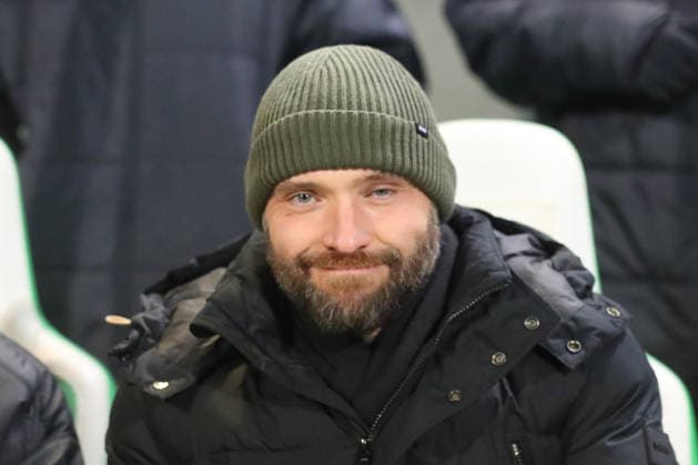 VfL - Freiburg, BL Frauen Wolfsburg, 05.12.2025, FUßBALL - VfL Wolfsburg vs. SC Freiburg, Google Pixel Frauen-Bundesliga, Saison 2025 26. Cheftrainer Stephan Lerch (VfL Wolfsburg) Wolfsburg