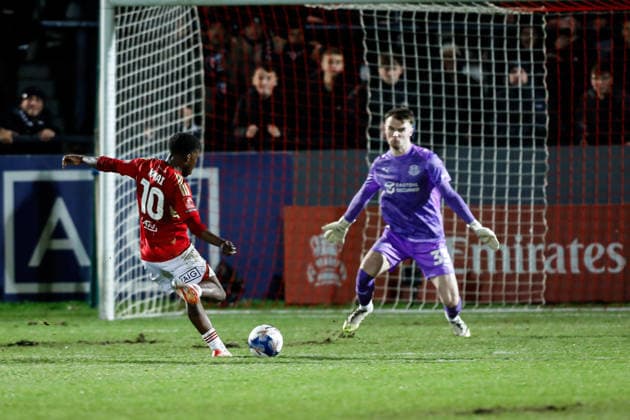Salford City v Leyton Orient Emirates FA Cup Kelly N Mai of Salford City scores his teams fourth goal during the Emirates FA Cup match at Peninsula Stadium, Salford 05 12 2025 UK Newspapers OUT Copyright: xMaxxTomlinsonx FIL-22591-0141