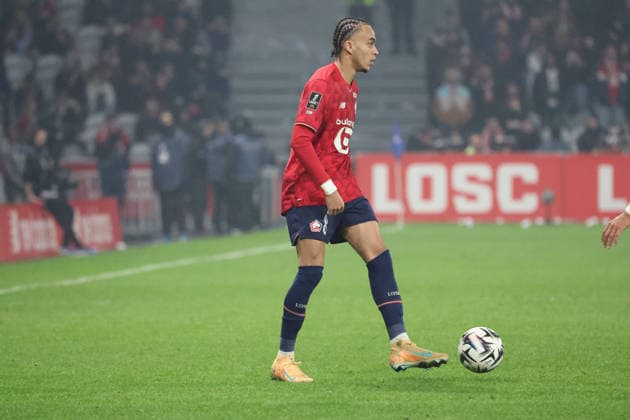 FOOTBALL : LOSC Lille vs Olympique de Marseille - Ligue 1 J15 - 05 12 2025 Ethan MBAPPE (LOSC Lille) lors du match LOSC Lille vs Olympique de Marseille, Ligue 1 J15, Decathlon Arena stade Pierre Mauroy, le 5 dÃ cembre 2025 - photo Laurent Sanson PsnewZ  Copyright: xLaurentxSANSONx xPsnewZx