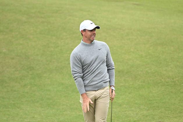 GOLF AUSTRALIAN OPEN, Northern Ireland s Rory McIlroy reacts after playing a shot on the 3rd hole during round three of the Australian Open Golf tournament at the Royal Melbourne Golf Club in Melbourne, Saturday, December 6, 2025. ( NO ARCHIVING, EDITORIAL USE ONLY MELBOURNE VICTORIA AUSTRALIA  Copyright: xJAMESxROSSx 20251206188607337421