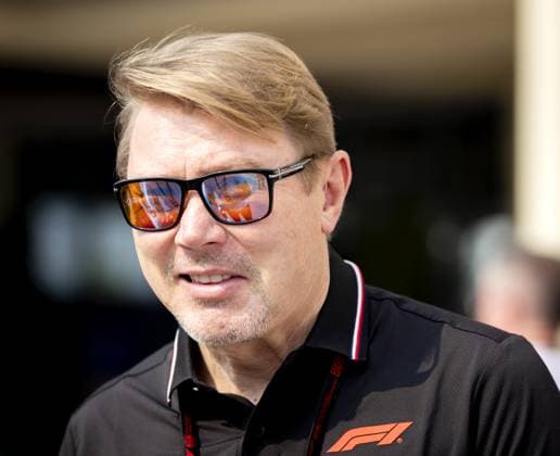 ABU DHABI - Former Formula 1 driver Mika Hakkinen before the third free practice session at the Yas Marina Circuit in the lead-up to the Abu Dhabi Grand Prix. ANP SANDER KONING xVIxANPxSportx xxANPxIVx 544037112 originalFilename: 544037112.jpg