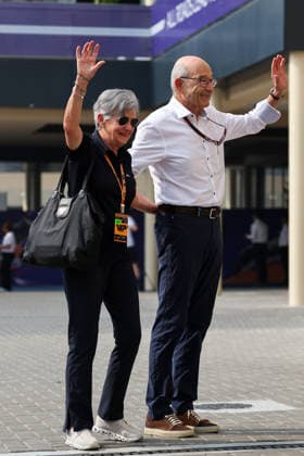 Peter Sauber and Christiane Sauber , Qualifying, F1 Grand Prix of Abu Dhabi, am 06. December 2025 in Abu Dhabi, United Arab Emirates. (Foto von Diogo Cardoso DeFodi Images) Peter Sauber and Christiane Sauber , Qualifying, F1 Grand Prix of Abu Dhabi, Yas Marina Circuit on December 6, 2025 in Abu Dhabi, United Arab Emirates. (Photo by Diogo Cardoso DeFodi Images)