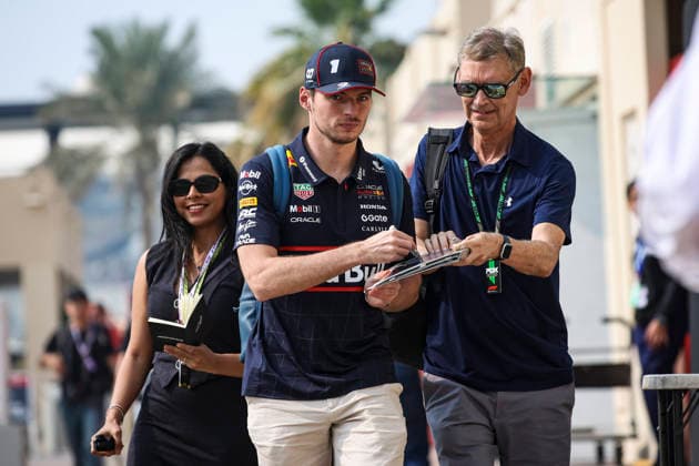 F1 - ABU DHABI GRAND PRIX 2025 VERSTAPPEN Max (ned), Red Bull Racing RB21, portrait during the 2025 Formula 1 Abu Dhabi Grand Prix, 24th round of the 2025 FIA Formula One World Championship, WM, Weltmeisterschaft from December 05 to 07, 2025 on the Yas Marina Circuit, in Abu Dhabi, United Arab Emirates - Abu DhabiUnited Arab Emirates  Copyright: xXavixBonillax