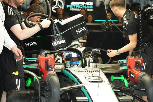 Formula 1 Etihad Airways Abu Dhabi Grand Prix 2025 06.12.2025, Yas Marina Circuit, Abu Dhabi, Formula 1 Etihad Airways Abu Dhabi Grand Prix 2025 , im Bild Andrea Kimi Antonelli (ITA), Mercedes-AMG Petronas Formula One Team