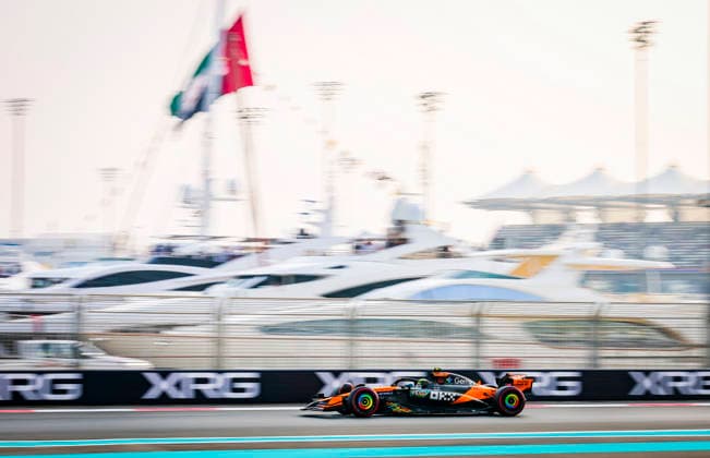 FORMULA ONE ABU DHABI GRAND PRIX 2025 Lando Norris 4 (GBR), McLaren MCL39 during the Formula One Etihad Airways Abu Dhabi Grand Prix 2025 Practice 3 session at the Yas Marina Circuit, Yas Island, United Arab Emirates on 6 December 2025 Credit: Phil Duncan Every Second Media Editorial use only. All images are copyright Every Second Media Limited. No images may be reproduced without prior permission. Copyright: xIMAGO EveryxSecondxMediax ESM-1693-0002 PhilxDuncanx xEveryxSecondxMediax