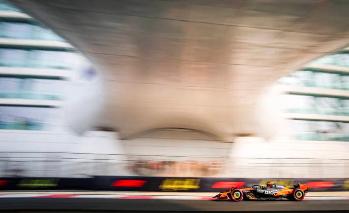 FORMULA ONE ABU DHABI GRAND PRIX 2025 Lando Norris 4 (GBR), McLaren MCL39 during the Formula One Etihad Airways Abu Dhabi Grand Prix 2025 Practice 3 session at the Yas Marina Circuit, Yas Island, United Arab Emirates on 6 December 2025 Credit: Phil Duncan Every Second Media Editorial use only. All images are copyright Every Second Media Limited. No images may be reproduced without prior permission. Copyright: xIMAGO EveryxSecondxMediax ESM-1693-0009 PhilxDuncanx xEveryxSecondxMediax