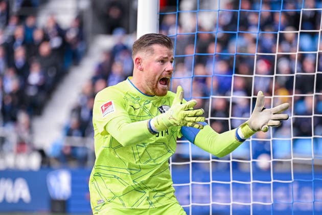06.12.2025, Fussball, 2. Bundesliga, 15. Spieltag Saison 2025 2026, VfL Bochum - DSC Arminia Bielefeld, Torwart Timo Horn (VfL Bochum 1848) xRHR-FOTO TKx