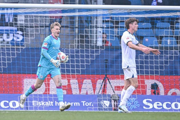 06.12.2025, Fussball, 2. Bundesliga, 15. Spieltag Saison 2025 2026, VfL Bochum - DSC Arminia Bielefeld, Torwart Jonas Thomas Kersken (DSC Arminia Bielefeld) xRHR-FOTO TKx
