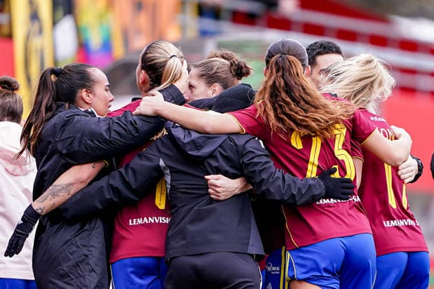 Switzerland: AXA Women s Super League, Servette FC ChÃªnois FÃ minin vs BSC YB Frauen, Stade des Trois-Chene, Chene-Bourg: Torjubel, erstes Tor, Servette Copyright: xDanielaxPorcellix