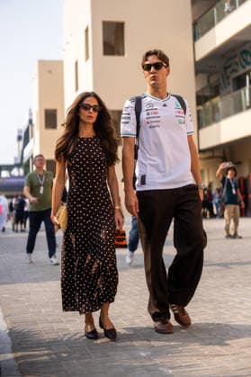 Abu Dhabi Grand Prix 2025 - Practice and Qualifying George Russell (Gbr) of Mercedes-AMG Petronas F1 Team 63 and his girlfriend Carmen on Saturday during the Formula 1 Etihad Airways Abu Dhabi Grand Prix 2025 at the Yas Marina Circuit on December 6, 2025 Photo by Antoine Lapeyre ABACAPRESS.COM Abu Dhabi United Arab Emirates  Copyright: xApaydinxAlain ABACAx