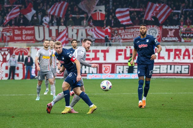 Deutschland: 3. Liga 2025 26, 17. Spieltag - TSG Hoffenheim II vs SSV Jahn Regensburg, Dietmar-Hopp-Stadion (Sinsheim): Valentin¯Lässig Valentin¯Laessig, (TSG¯1899¯Hoffenheim¯II, 6) Sinsheim Dietmar-Hopp-Stadion Baden-Württemberg Deutschland Copyright: xBenedictxChristx