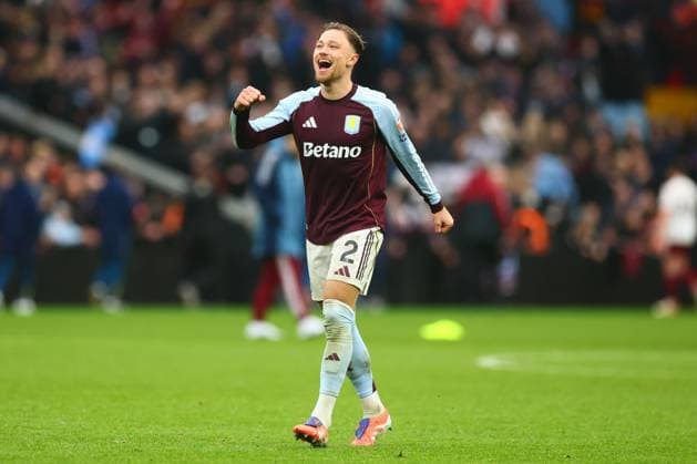 Matty Cash of Aston Villa celebrates at full time Aston Villa v Arsenal, Premier League, Football, Villa Park, Birmingham, UK - 06 Dec 2025Birmingham Villa Park United Kingdom EDITORIAL USE ONLY No use with unauthorised audio, video, data, fixture lists, club league logos or live services. Online in-match use limited to 120 images, no video emulation. No use in betting, games or single club league player publications. Copyright: xPaulxCurrie Shutterstockx 16009134cn
