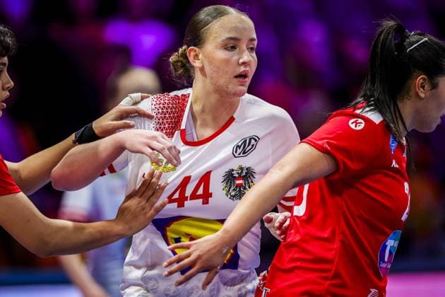 ROTTERDAM , 06-12-2025 , Rotterdam Ahoy , Womens World Championship, WM, Weltmeisterschaft Handball 2025 , match between Austria and Tunisia , picture shows Austria player Nora Leitner Austria - Tunisia (women)  x32374141x Copyright: