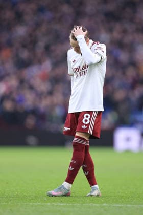 Football - Premier League - Aston Villa v Arsenal 6th December 2025 - Premier League - Aston Villa v Arsenal - Martin Odegaard of Arsenal looks dejected - Photo: Simon Stacpoole Offside. Birmingham UK Copyright: xSimonxStacpoolexOffside