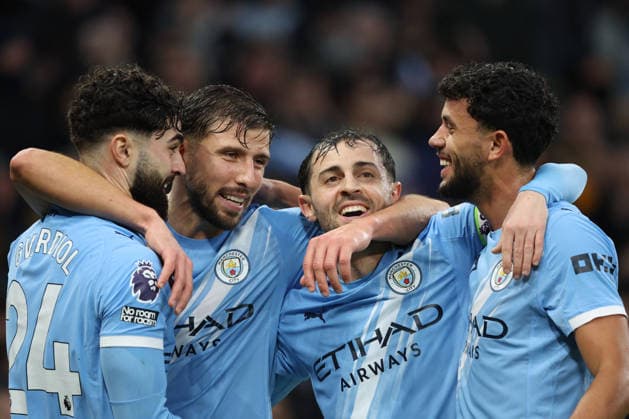 Manchester City v Sunderland - Premier League Josko Gvardiol, Ruben Dias, Bernardo Silva and Matheus Nunes of Manchester City celebrate 1st goal during the Premier League match between Manchester City and Sunderland at Etihad Stadium on December 6, 2025 in Manchester, England. Manchester Etihad Stadium England United Kingdom Copyright: xNealxSimpson Sportsphoto APLx 14143974