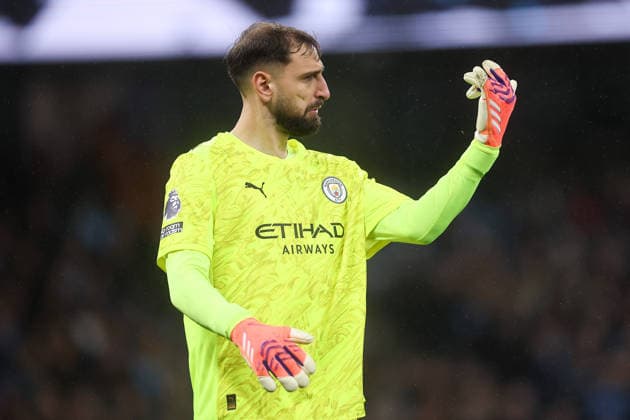 Manchester City v Sunderland 06 December 2025, Manchester - Premier League Football - Manchester City v Sunderland. Gianluigi Donnarumma of Manchester City (photo by Daniel Chesterton) Manchester UK Copyright: xDanielxChestertonxOffside