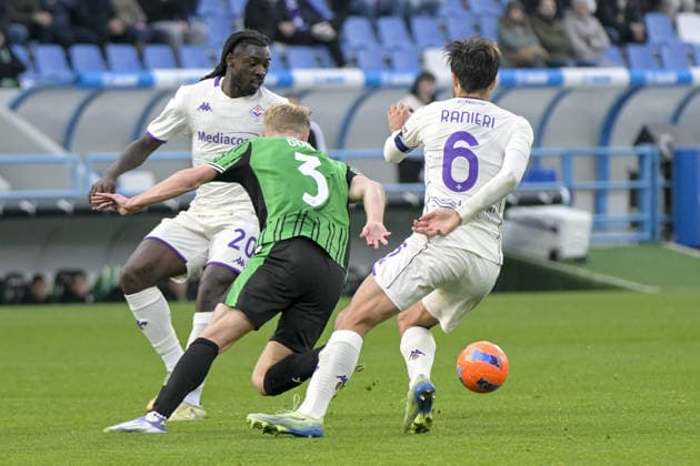 Fiorentina s striker Moise Kean during US Sassuolo vs ACF Fiorentina, Italian soccer Serie A match in Reggio Emilia, Italy, December 06 2025  Copyright: xJacopoxCane IPAxSportx xipa-agency.netx xx IPA_68830394 IPA_Agency_IPA68830394