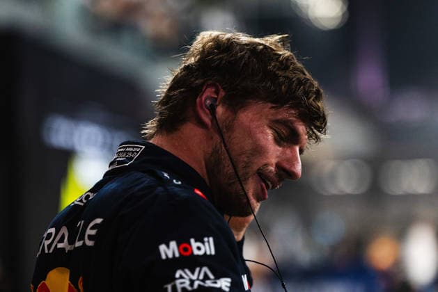 December 6, 2025, Abu Dhabi, Abu Dhabi, United Arab Emirates: 1 MAX VERSTAPPEN (NLD, Red Bull Racing F1 Team) in parc fermo after the qualifying session at the Formula 1 Etihad Airways Abu Dhabi Prix 2025 at the Yas Marina Circuit in Abu Dhabi, United Arab Emirates Abu Dhabi United Arab Emirates - ZUMAr193 20251206_zsp_r193_126 Copyright: xSaraxRuffonix