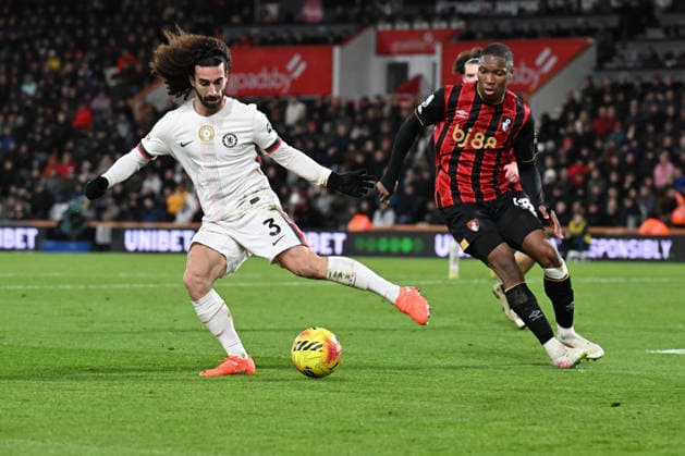 Bournemouth v Chelsea Premier League Marc Cucurella of Chelsea and Bafode Diakite of Bournemouth during the Premier League match at the Vitality Stadium, Bournemouth 06 12 2025 UK Newspapers OUT Copyright: xJeremyxLandeyx FIL-22603-0067