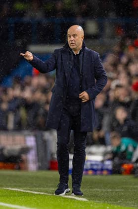 Football - FA Premier League - Leeds United FC v Liverpool FC LEEDS, ENGLAND - Saturday, December 6, 2025: Liverpool s head coach Arne Slot during the FA Premier League match between Leeds United FC and Liverpool FC at Elland Road. (Photo by David Rawcliffe Propaganda) LEEDS Elland Road YORKSHIRE ENGLAND  Copyright: xDavidxRawcliffex P2025-12-06-Leeds_Liverpool-56