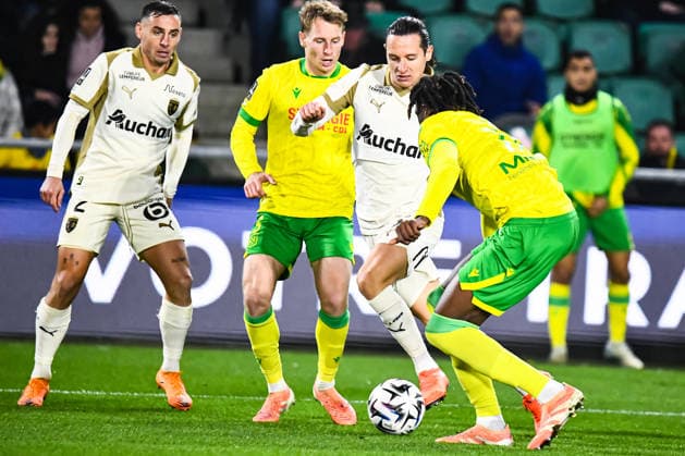 FOOTBALL : FC Nantes vs RC Lens - Ligue 1 - JournÃ e 15 - 06 12 2025 Florian Thauvin (RC Lens) NantesFrance  Copyright: xBaptistexAutissierx