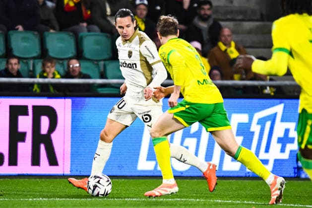 FOOTBALL : FC Nantes vs RC Lens - Ligue 1 - JournÃ e 15 - 06 12 2025 Florian Thauvin (RC Lens) NantesFrance  Copyright: xBaptistexAutissierx