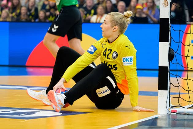 Handball, Frauen WM, Hauptrunde: Spanien - Deutschland Torhueterin Katharina Filter (Deutschland) Dortmund Westfalenhalle Nordrhein-Westfalen Deutschland