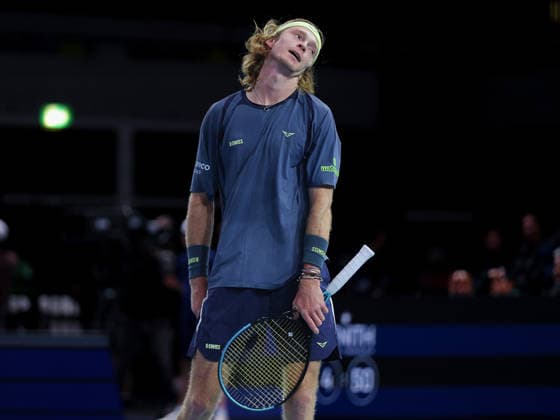 Victoria Plumbing UTS Grand Final, Copperbox Arena, London, UK - 06 12 2025 Andrey Rublev shows dejection during his group match in the Victoria Plumbing UTS Grand Final against Alex de Minaur (AUS) in London London Copper Box Arena London GBR Copyright: xMarkxGreenwoodx