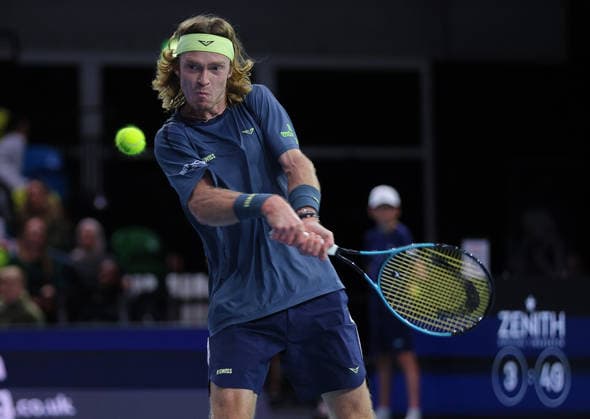 Victoria Plumbing UTS Grand Final, Copperbox Arena, London, UK - 06 12 2025 Andrey Rublev in action during his group match in the Victoria Plumbing UTS Grand Final against Alex de Minaur (AUS) in London London Copper Box Arena London GBR Copyright: xMarkxGreenwoodx