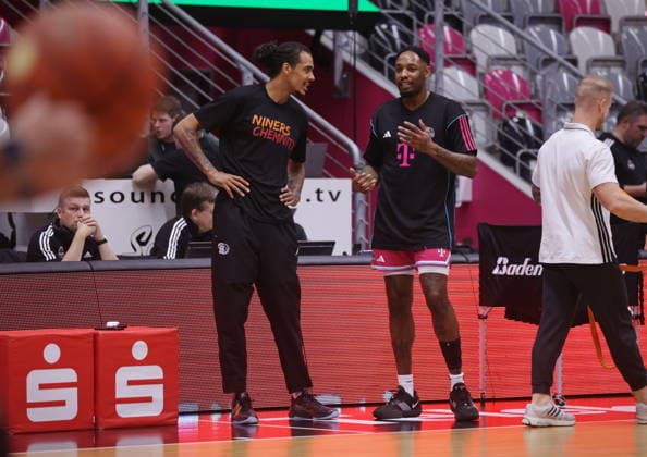 Jeff Garrett Telekom Baskets Bonn vs. Kevin Yebo NINERS Chemnitz 9. Speiltag - Saison 2025 26
