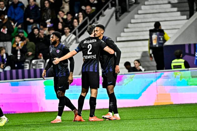 FOOTBALL : Toulouse vs Strasbourg - 15eme Journee de Ligue 1 McDonald S - Toulouse - 06 12 2025 But et joie Emersonn (tfc) Toulouse  Copyright: xThierryxBretonx