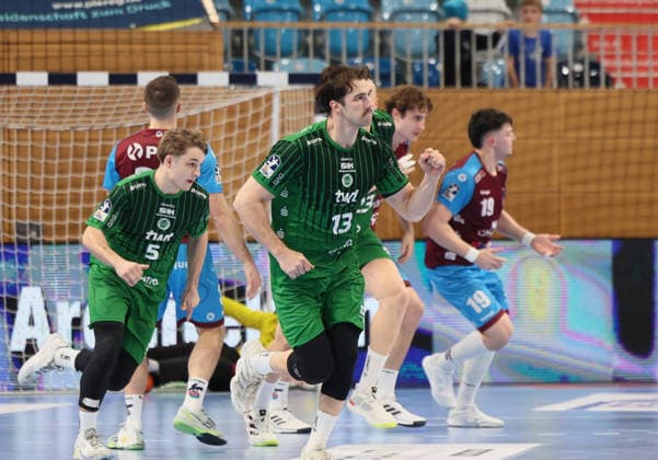 GER HBL2 Saison 2025 2026 VfL Potsdam vs EULEN Ludwigshafen, 06.12.25, MBS Arena, Potsdam Rene ZOBEL (Eulen Ludwigshafen 13) jubelt nach Torerfolg, Emotion, Faust