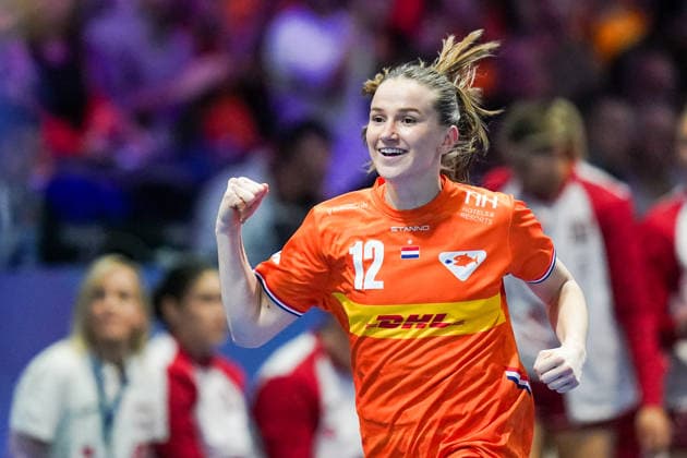 2025-12-06 Netherlands v Poland - IHF World Women s Handball Championship ROTTERDAM, NETHERLANDS - DECEMBER 6: Bo van Wetering of the Netherlands during the IHF World Women s Handball Championship match between Netherlands and Poland at Ahoy on December 6, 2025 in Rotterdam, Netherlands. Rotterdam Ahoy Netherlands Content not available for redistribution in The Netherlands directly or indirectly through any third parties. Copyright: xHenkxSeppenx