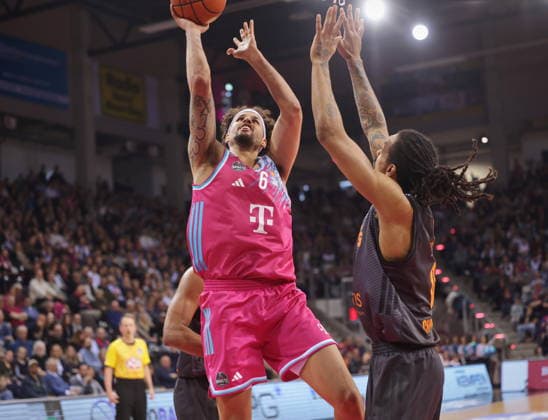 Michael Kessens Telekom Baskets Bonn vs. NINERS Chemnitz 9. Speiltag - Saison 2025 26